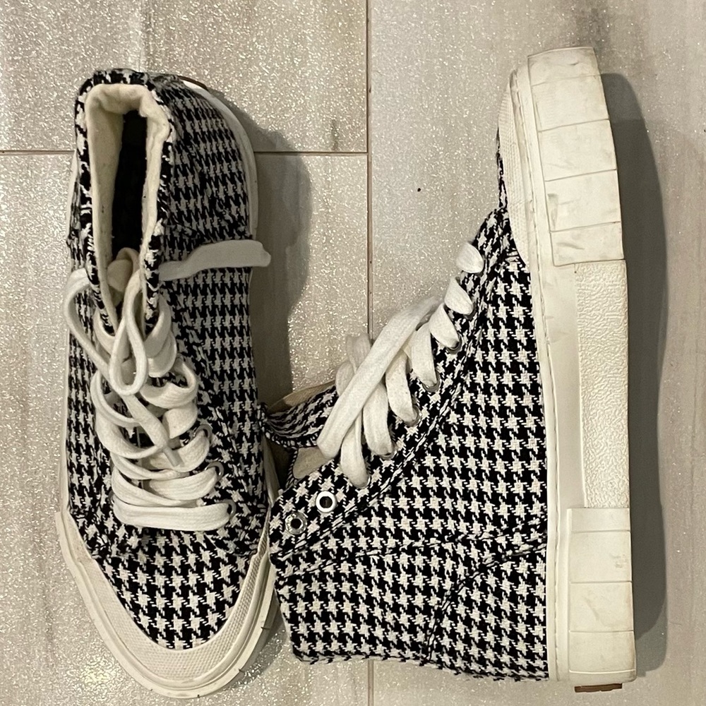 Goodnews Shoes Houndstooth Pattern Black and White Hightop
